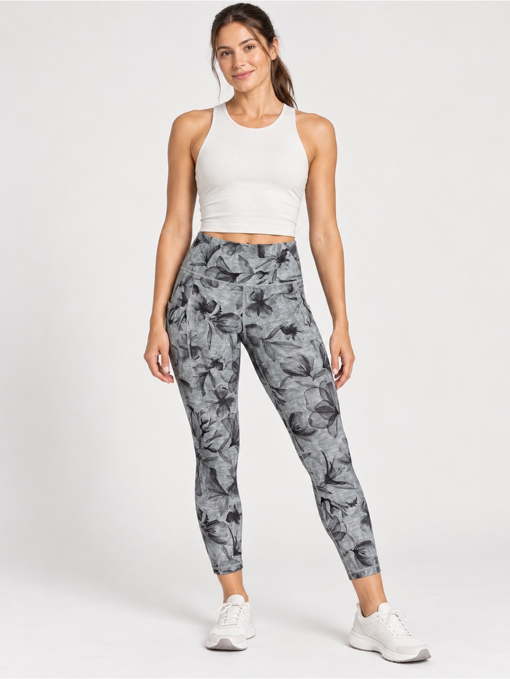 Athleta | Salutation Stash Pocket II Print 7/8 Leggings Gray Floral - Size M